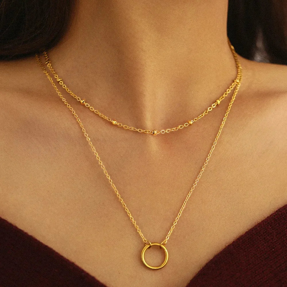 Daisy - Dupla soros aranyszínű nyaklánc karika medállal